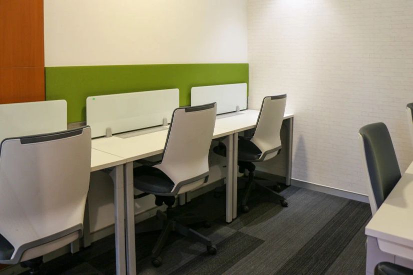Plus Offices